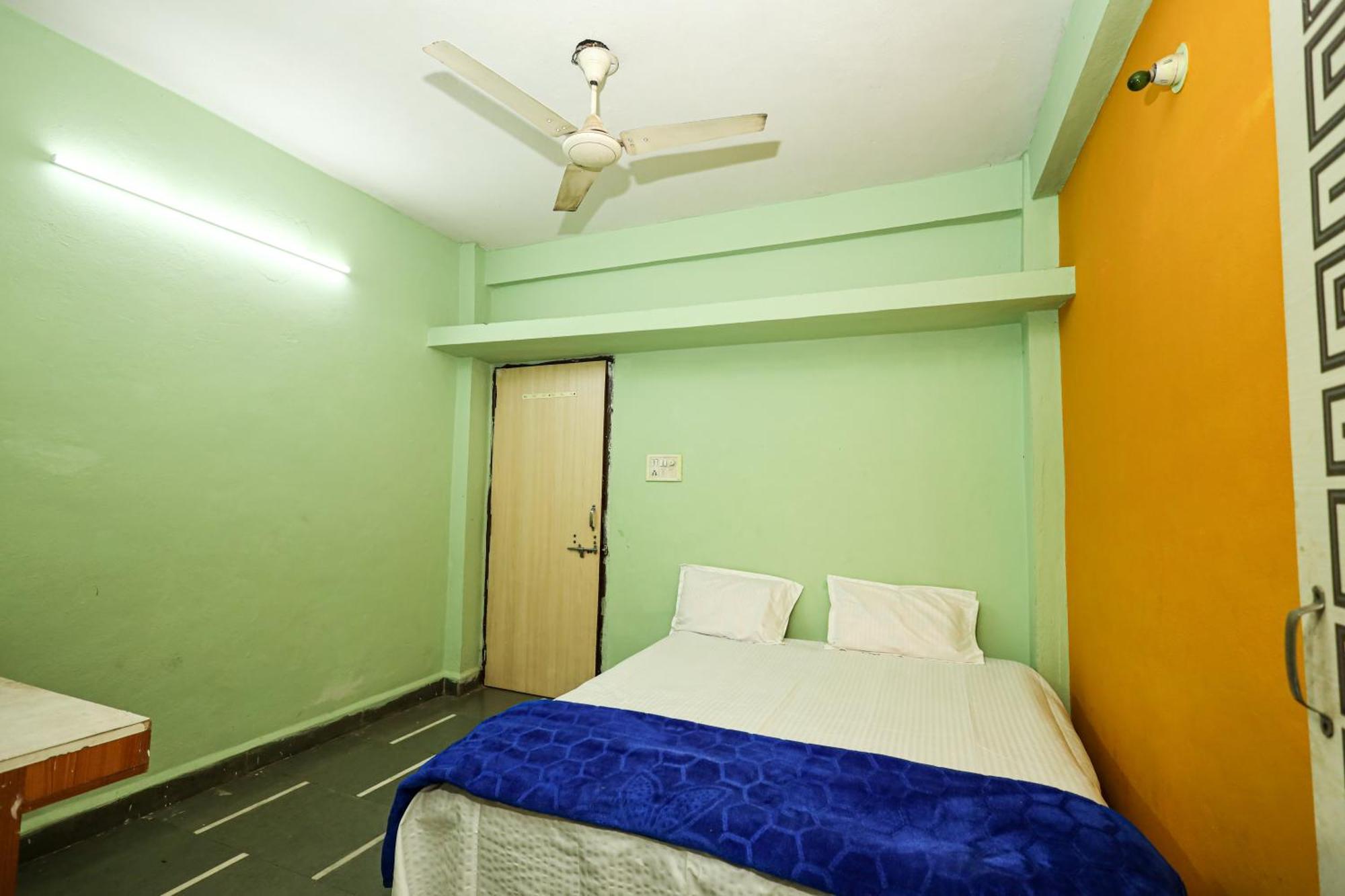 Rai Guest House 우자인 외부 사진