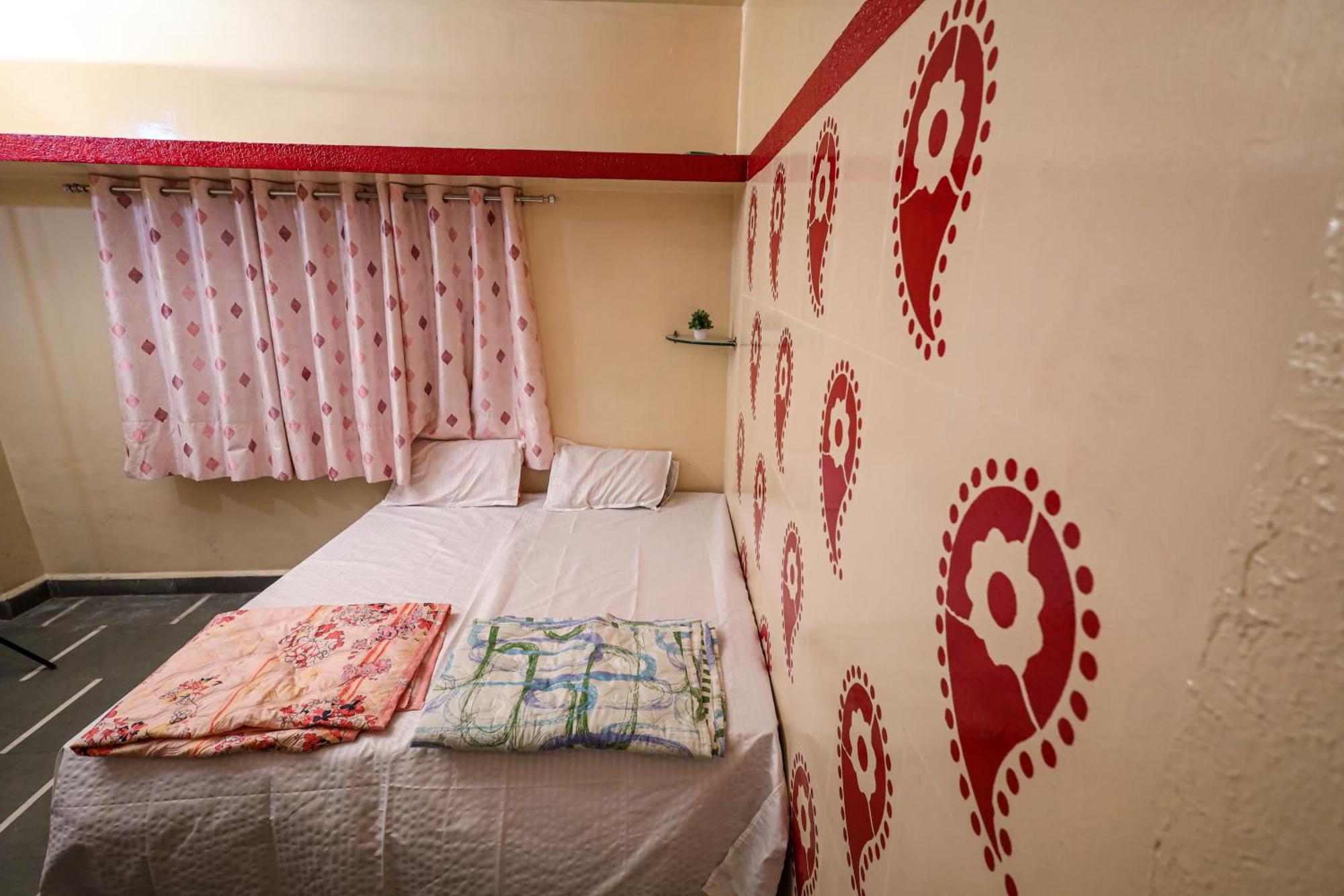 Rai Guest House 우자인 외부 사진