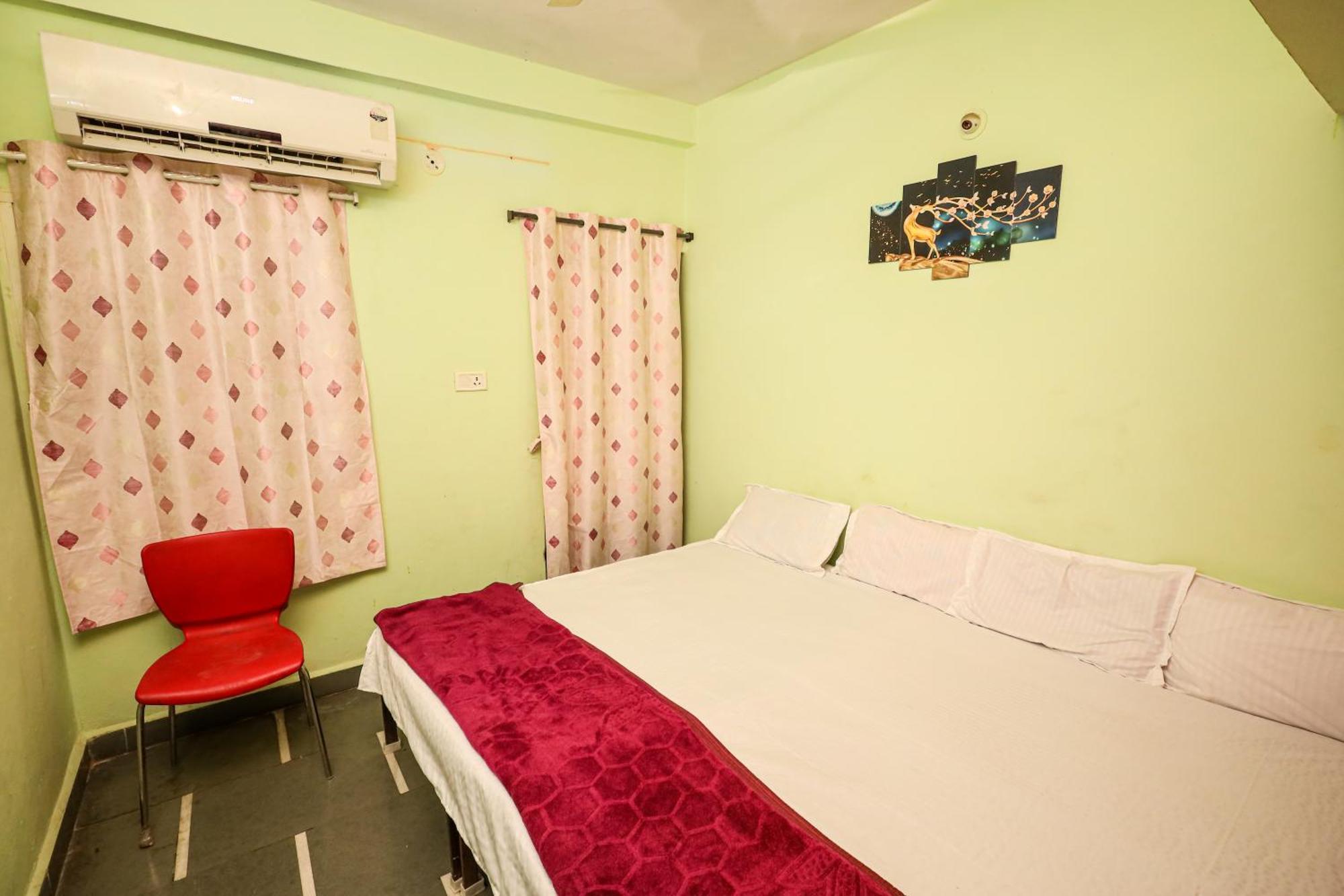 Rai Guest House 우자인 외부 사진